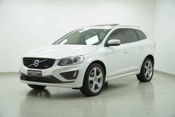 VOLVO XC60 2.0 T5 R DESIGN TURBO GASOLINA 4P AUTOMÁTICO